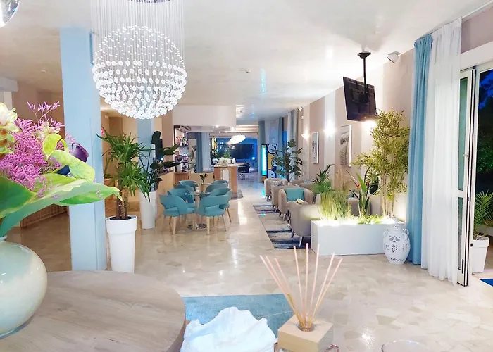 Hotel Hiki 3 Superior 3*