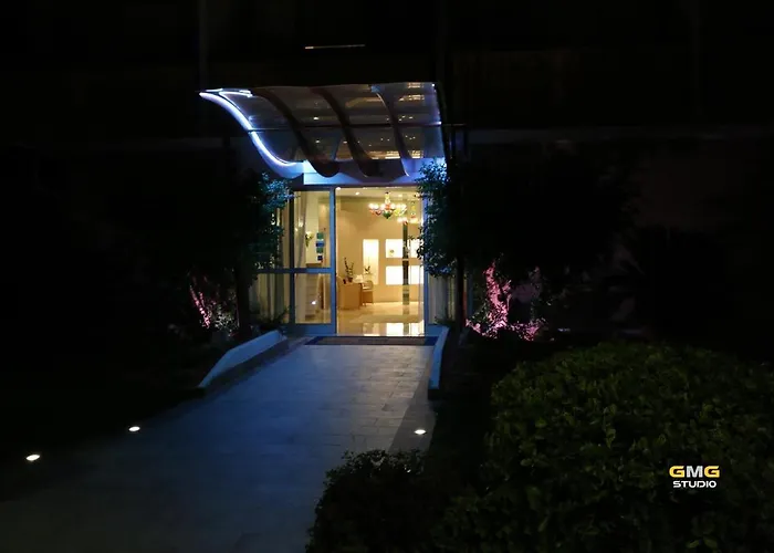 Hiki 3 Superior Hotel 3*