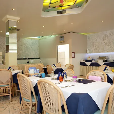 Hotel Hiki 3 Superior 3*