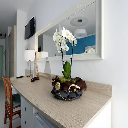 Hiki 3 Superior Otel