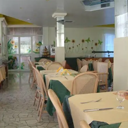 Hiki 3 Superior Otel 3*