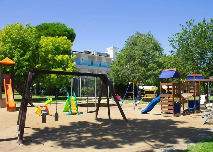 Hiki 3 Superior Hotell 3*