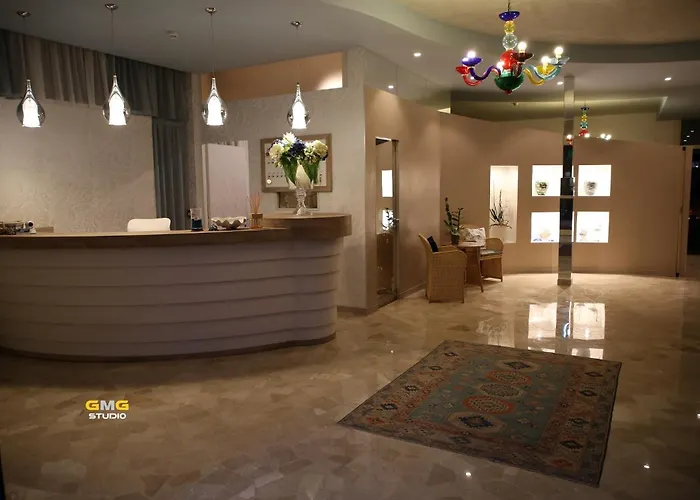 Hiki 3 Superior Hotell 3*