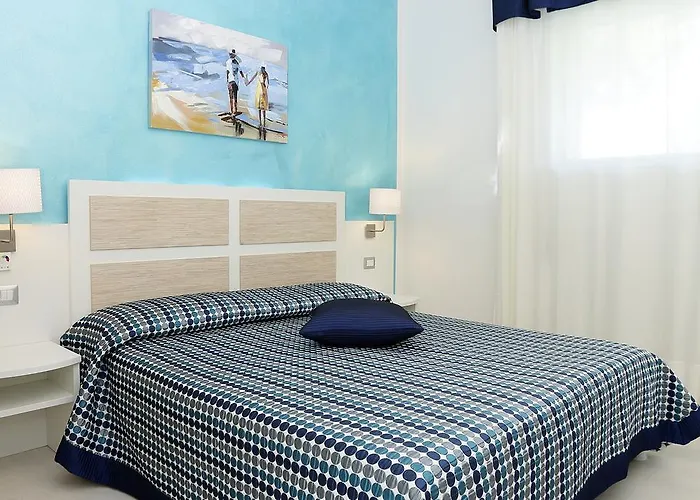 Hotel Hiki 3 Superior 3*